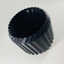 Load image into Gallery viewer, Modern Line Planter