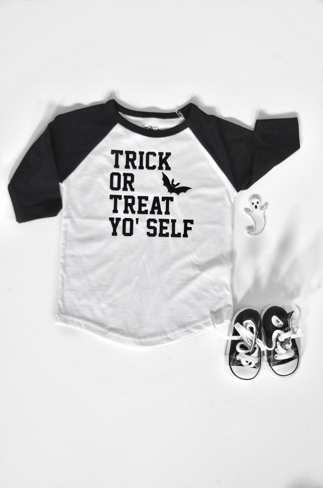 Trick or treat youself / Halloween Shirt / Kids Shirt / Trick or Treat T-Shirt / Toddler Halloween / Gift / Hip Hop / baseball shirt